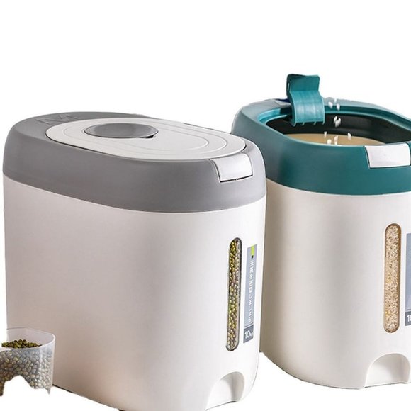 Stylish Large Food Storage Containers with Lids and Airtight Rice Dispenser - Picture 9 of 14